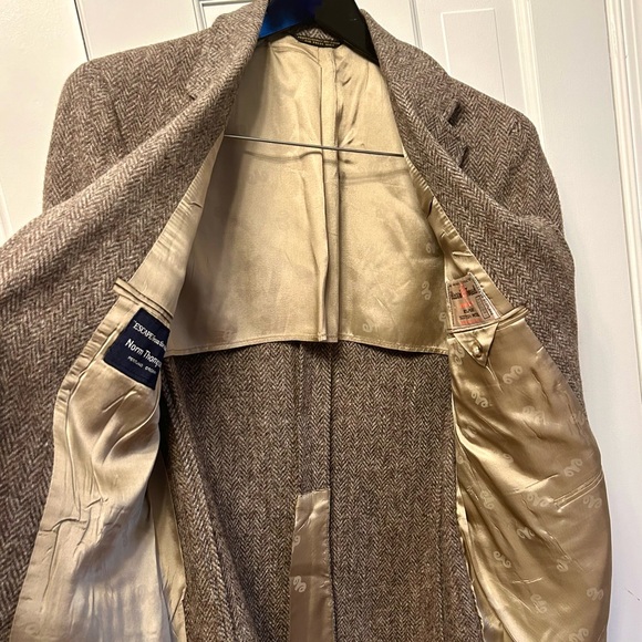 Norm Thompson Harris Tweed Blazer Vintage Herringbone Wool Tan Brown Abt Size 42 - Picture 8 of 10